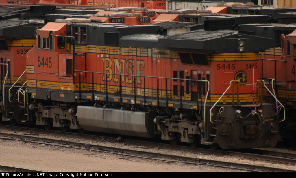 BNSF 5445